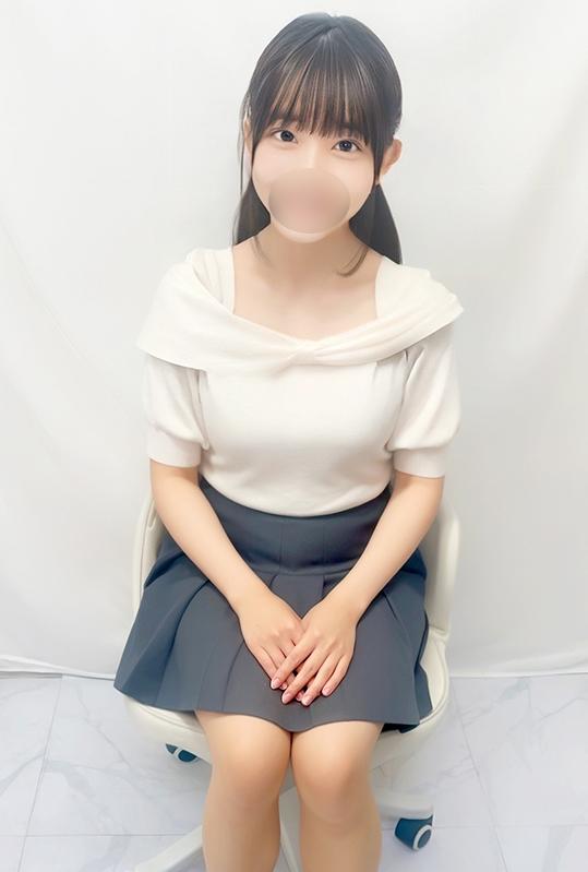 ももえ(18)